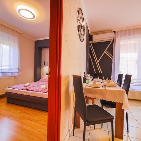 Kálvin utcai Apartmanok Hajdúszoboszló Esterno foto