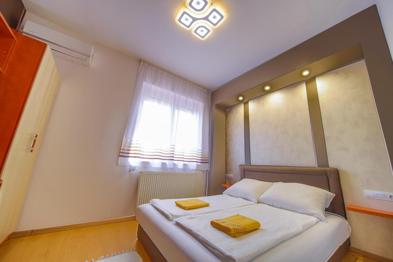 Kálvin utcai Apartmanok Hajdúszoboszló Esterno foto