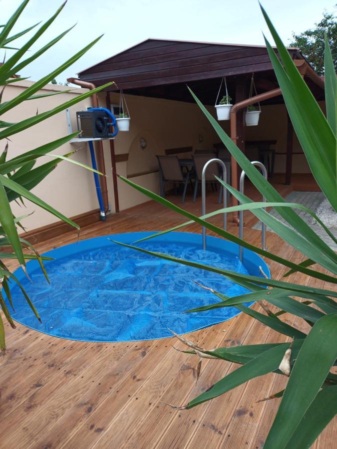 Kálvin utcai Apartmanok Hajdúszoboszló Esterno foto